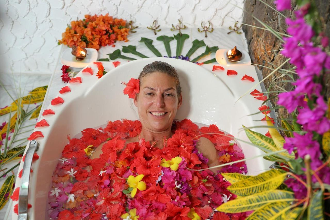 Ayurveda Centrum Lawrence Hill Paradise Hikkaduwa Exteriör bild